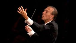 Claudio Abbado dirige la Symphonie n°5