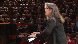 Schumann - Concerto pour piano, joué par Martha Argerich