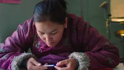 La femme des steppes, le flic et l'oeuf