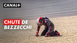 Marco Bezzecchi chute lors de la course sprint à Brno