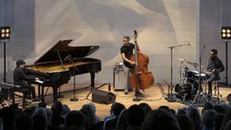 Joey Alexander Trio à la Fondation Louis Vuitton, Paris
