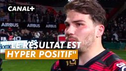 La réaction d'Antoine Dupont à la suite de la belle victoire de son équipe face à Pau