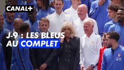 Equipe de France - Visite présidentielle pour les 26 Bleus rassemblés à Clairefontaine