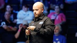Zhou Yuelong - Luca Brecel