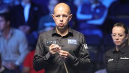 Zhou Yuelong - Barry Hawkins