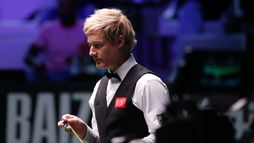 Neil Robertson - Elliot Slessor
