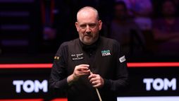 Elliot Slessor - Mark Williams