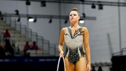 Gymnastique rythmique | Concours général – Groupe 2 : Massues, ruban