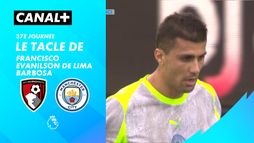 Le tacle de Francisco Evanilson de Lima Barbosa contre Man City (28')