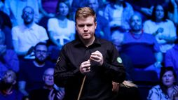 Aaron Hill - Jack Lisowski