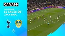 Le tacle de Jaka Bijol contre Tottenham Hotspur (33')