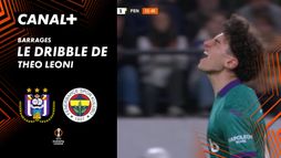 Le dribble de Théo Leoni contre Fenerbahce (26')