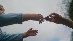 Portables : la révolte des parents