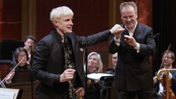 Orchestre de la Suisse romande, Martin Fröst, Jonathan Nott : Mozart, Bruckner