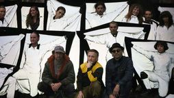 Dans la lumière - Au cœur de la création du spectacle signé JR, Damien Jalet et Thomas Bangalter