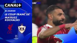 Le coup franc de Mateusz Kochalski contre Liverpool (50')
