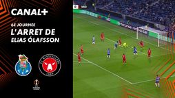 L'arrêt de Elías Ólafsson contre Porto (60')