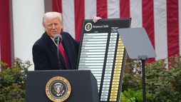 Guerre commerciale : les architectes du trumpisme