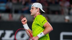 Zizou Bergs - Jenson Brooksby