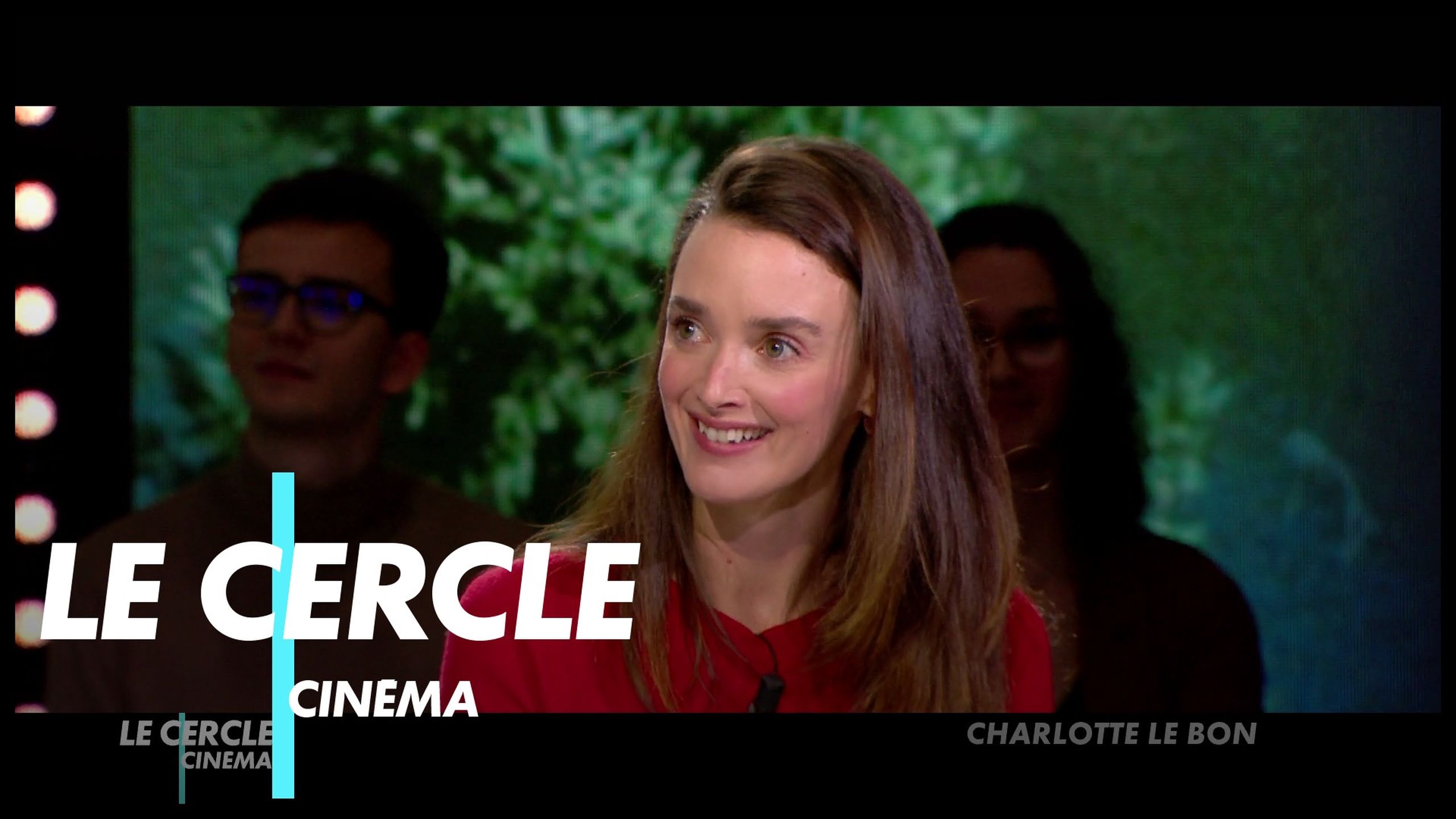 Interview du Cercle - Charlotte Le Bon pour Falcon Lake en streaming direct  et replay sur CANAL+ | myCANAL