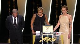 La Palme d’or est décernée à "Titane" de Julia Ducournau - Cannes 2021