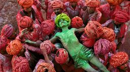 Les couleurs de l'amour et de la guerre : Le photographe Steve McCurry