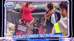 Bloquée, une actionnaire de chez Total décide d’enjamber les manifestants !