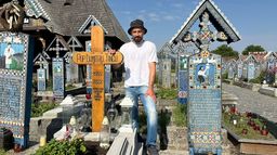 Roumanie : un cimetière haut en couleur