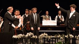 Valery Gergiev dirige Mozart et Tchaïkovski, avec Denis Matsuev et Daniil Trifonov