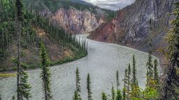 Canada, Nahanni, la rivière du pardon