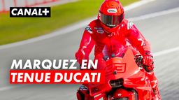 Marc Marquez en tenue officielle avec la Ducati