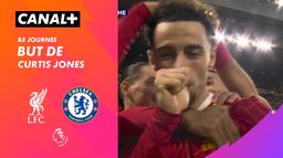 Le but de Curtis Jones contre Chelsea (51')