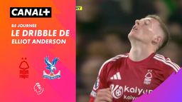 Le dribble de Elliot Anderson contre Crystal Palace (15')