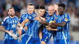 Skrót meczu Slovan Bratysława - FC Midtjylland