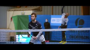 Le joueur de tennis Hugo Gaston - Retour sur terre
