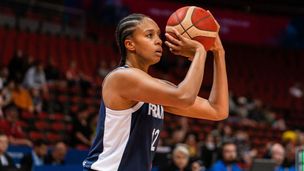 Iliana Rupert - She Has a Dream