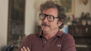 Pluralisme et service