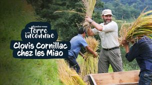 Clovis Cornillac chez les Miao