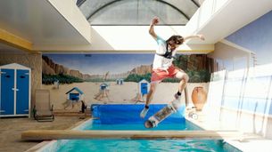 Piscine challenge : skate et trottinette / Piscine challenge : Bmx flat