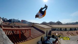 Dom Tomato, la star du parkour