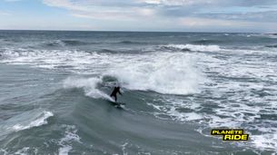 Premier surfeur au Kazakstan