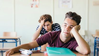 étudiant qui s'ennuie