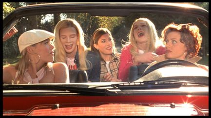 F.B.I. Fausses blondes infiltrées