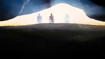 Au-delà du réel - Trailer