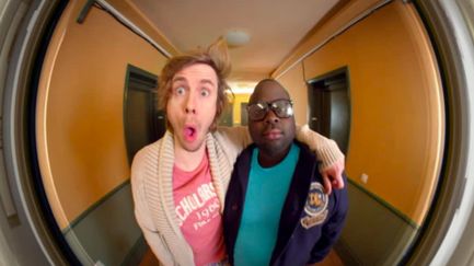 Nos chers voisins - Season 1 - Tra
