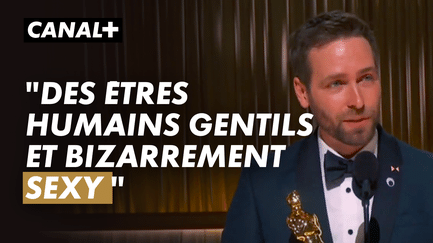 "Everything Everywhere All at Once" récompensé de nouveau avec l'Oscar du meilleur montage - CANAL+