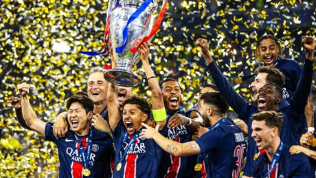 Après tant d'années... PSG : le film du sacre - Trailer