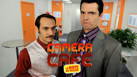 Caméra café 2 : La boîte du dessus