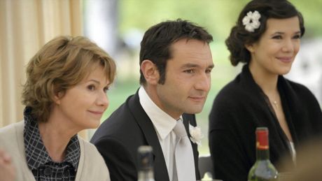 Une petite zone de turbulences - Trailer