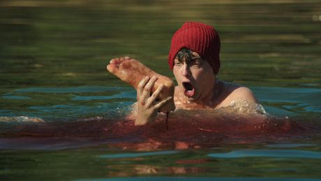Zombeavers - Trailer